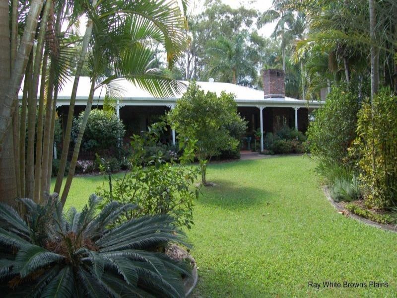 10 Carrican Court, Greenbank QLD 4124