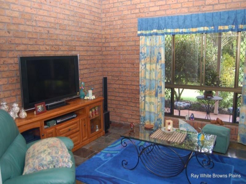 10 Carrican Court, Greenbank QLD 4124