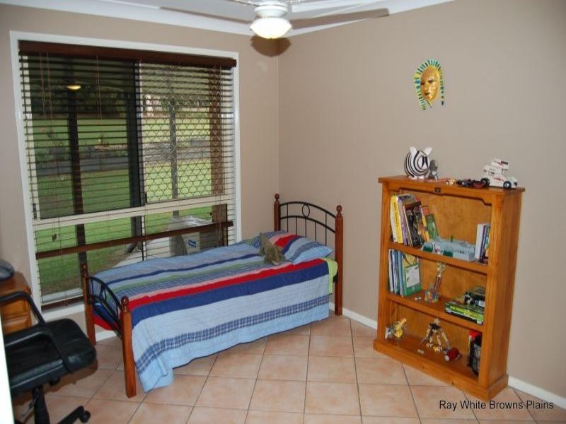 33 Boulia Street, Greenbank QLD 4124