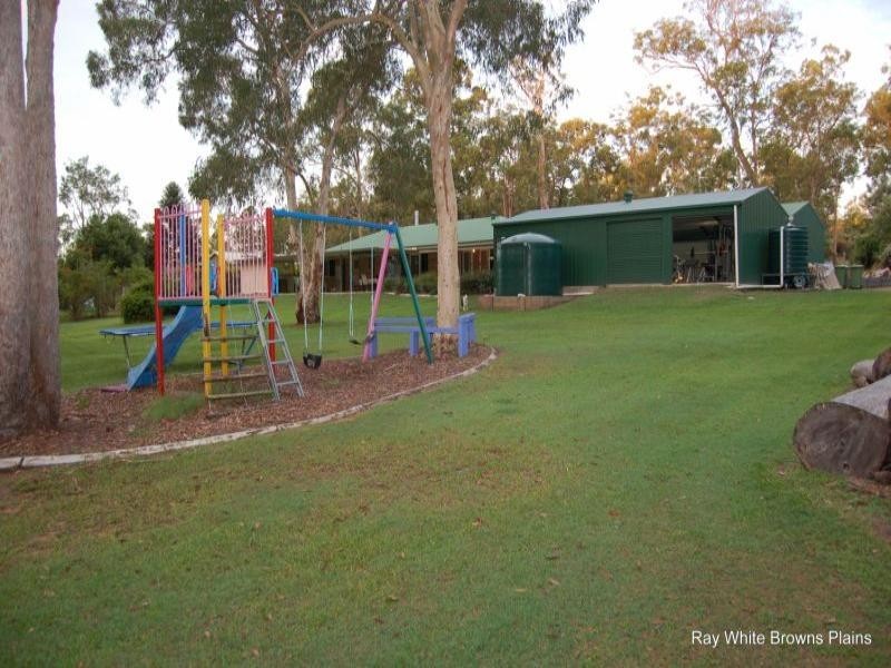 33 Boulia Street, Greenbank QLD 4124