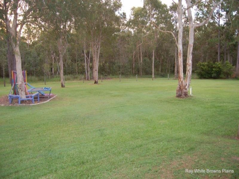 33 Boulia Street, Greenbank QLD 4124