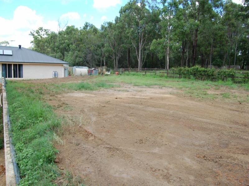 62 Blackwell Street, Hillcrest QLD 4118