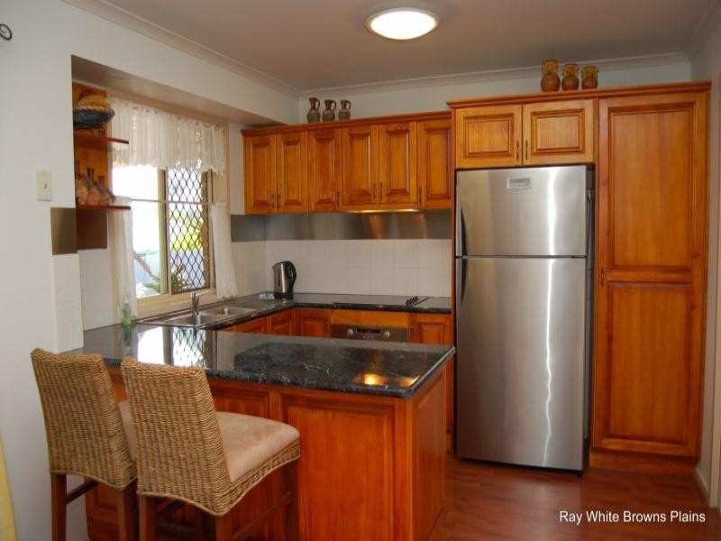 13 Sundowner Street, Regents Park QLD 4118