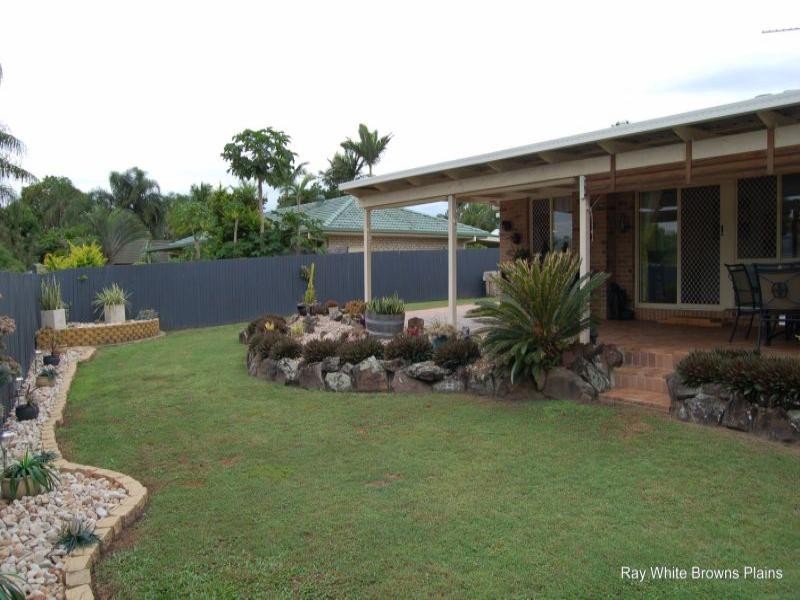 13 Sundowner Street, Regents Park QLD 4118