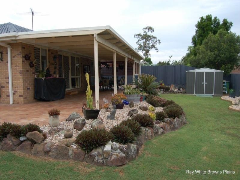 13 Sundowner Street, Regents Park QLD 4118