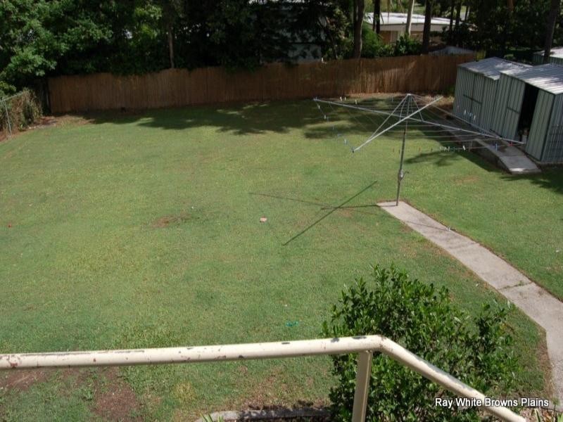 Regents Park QLD 4118