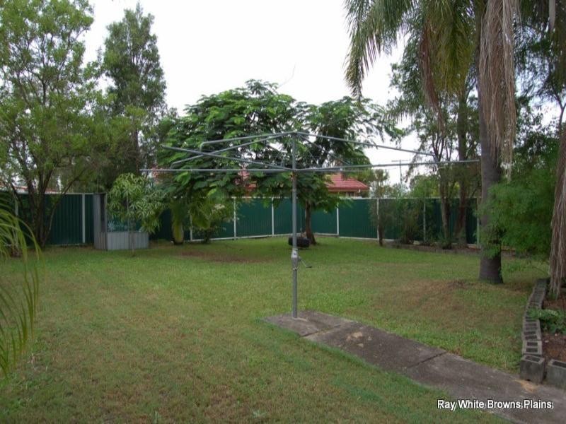 22 Parkland Avenue, Browns Plains QLD 4118