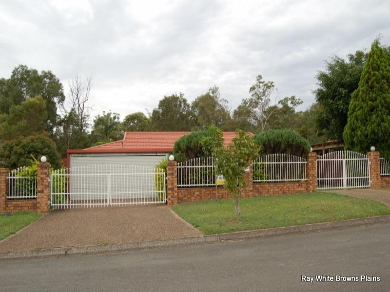 11 Helmet Court, Hillcrest QLD 4118