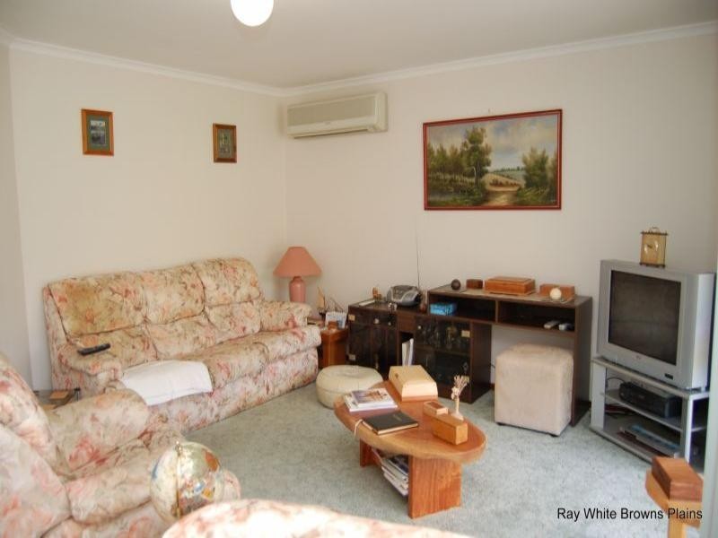 5 Ixora Court, Regents Park QLD 4118