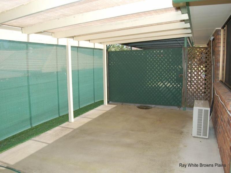 5 Ixora Court, Regents Park QLD 4118