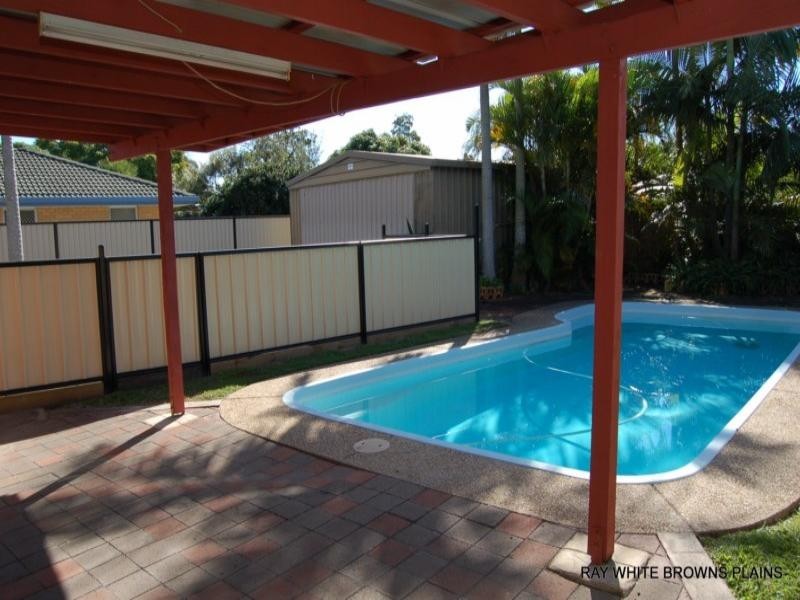 25 Bywater Street, Hillcrest QLD 4118