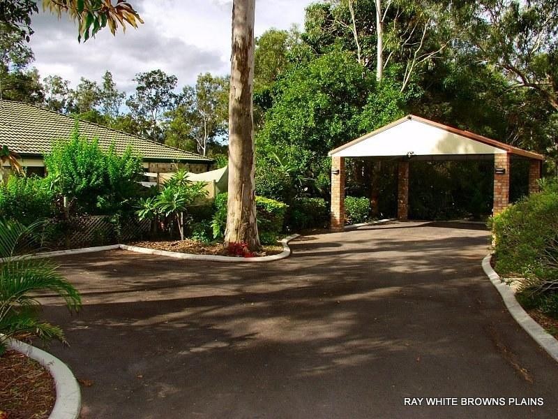 126 Eildon Close, Munruben QLD 4125