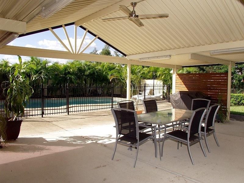 21-29 Raglan Road, Greenbank QLD 4124