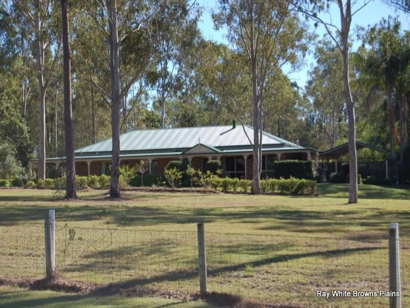 111-121 Andalusian Drive, North Maclean QLD 4280