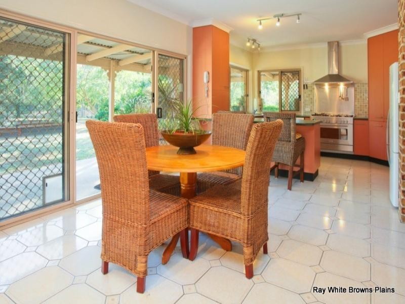 111-121 Andalusian Drive, North Maclean QLD 4280