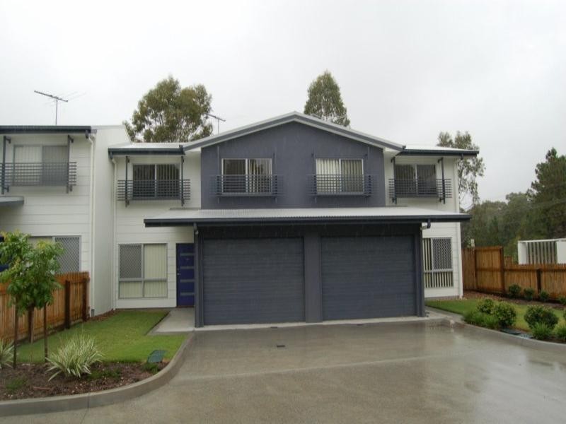 3, 15/1 Emerald Drive, Regents Park QLD 4118