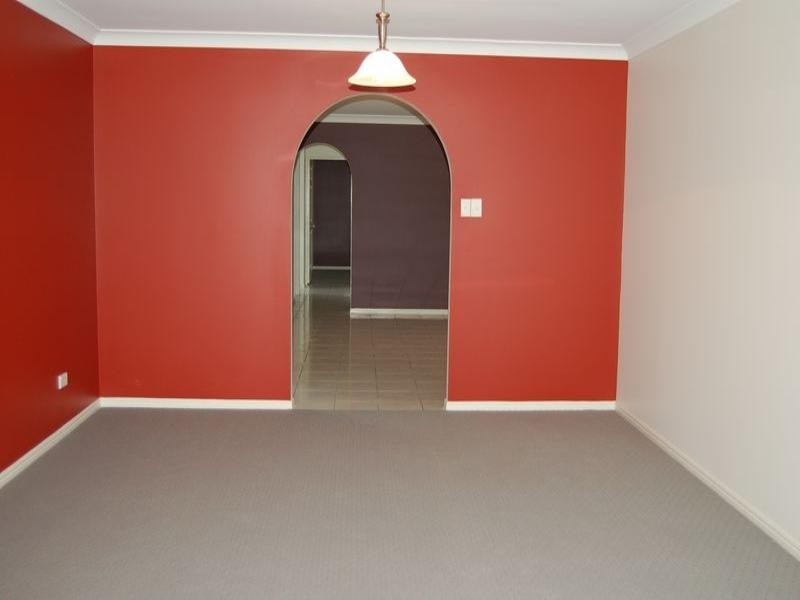 Regents Park QLD 4118