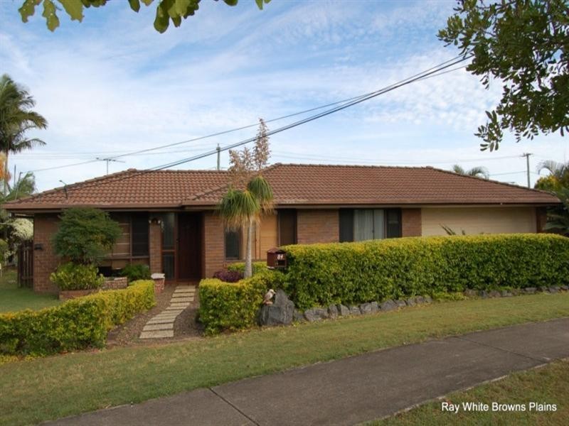 84 Owens Crescent, Regents Park QLD 4118