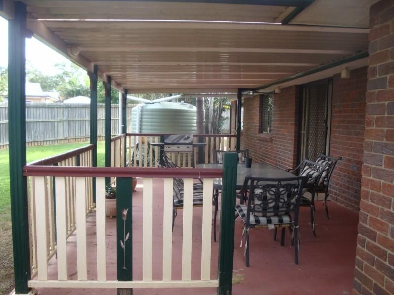 Hillcrest QLD 4118