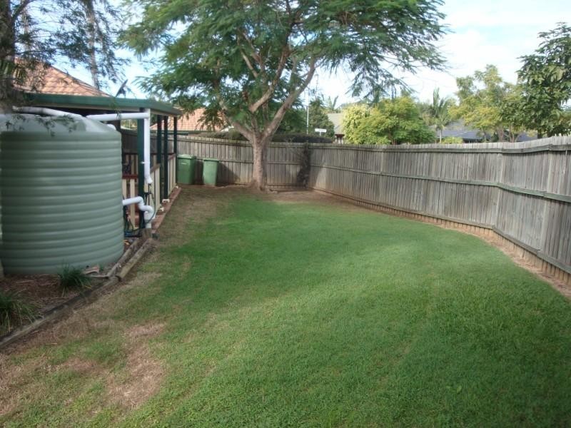 Hillcrest QLD 4118