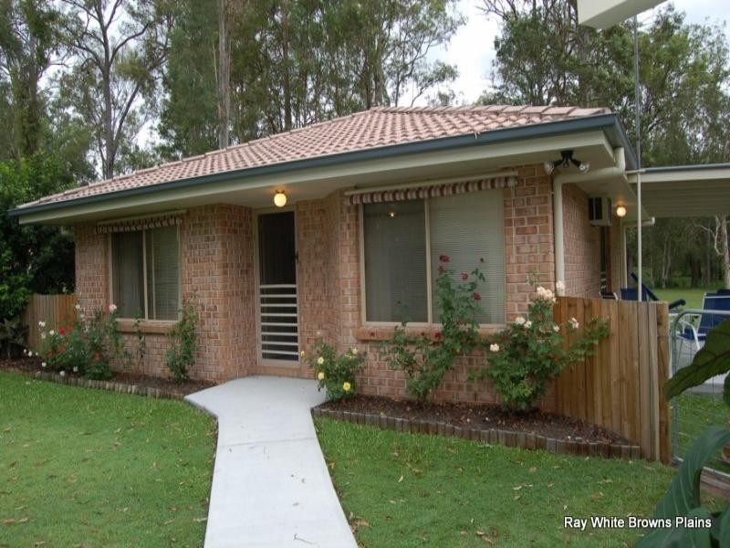 34 Madison Court, Munruben QLD 4125