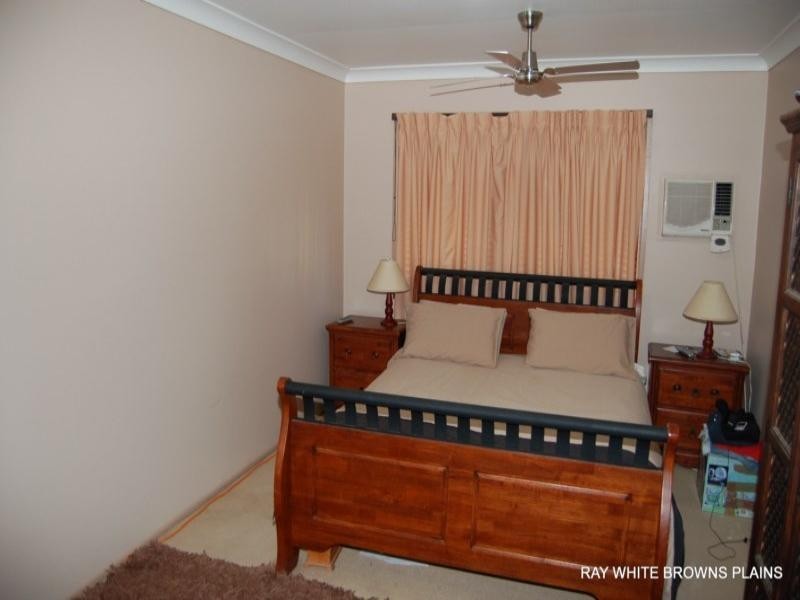 4 Hakea Street, Crestmead QLD 4132