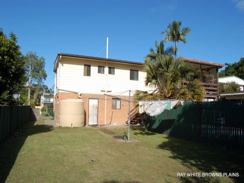 4 Hakea Street, Crestmead QLD 4132