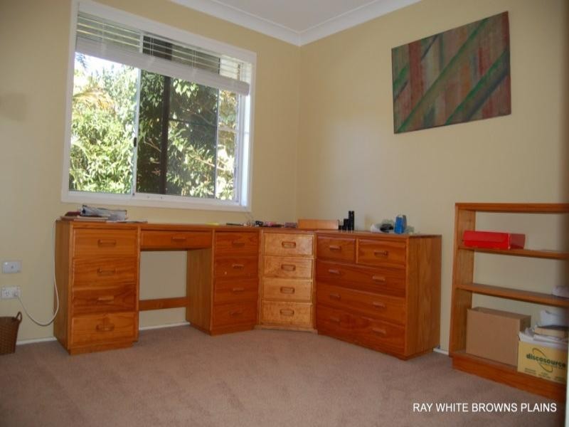 22 Carlos Street, Hillcrest QLD 4118
