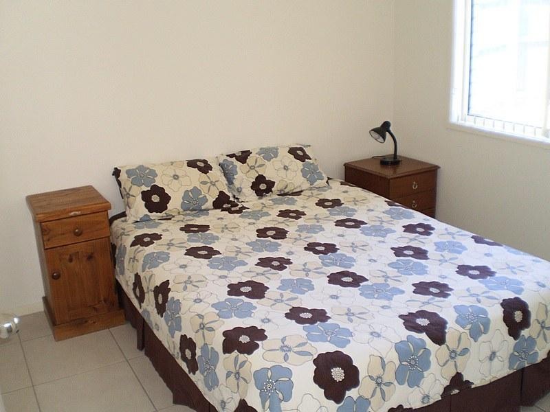 11 Pine Grove Drive, Crestmead QLD 4132