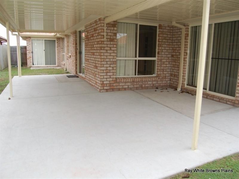 10 Clayton Court, Crestmead QLD 4132
