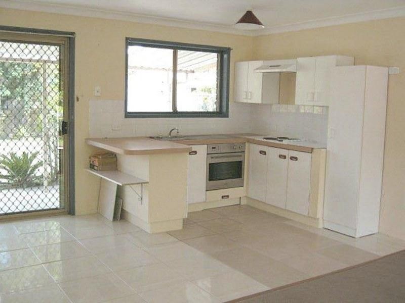 60 First Avenue, Marsden QLD 4132