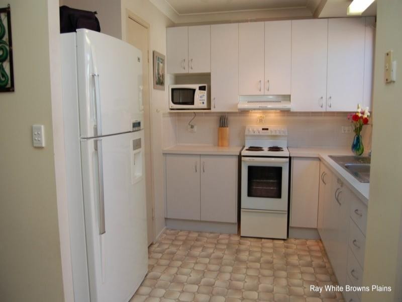 13 Curzon Street, Browns Plains QLD 4118