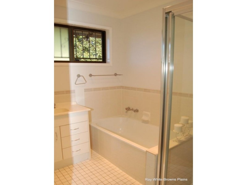 13 Curzon Street, Browns Plains QLD 4118