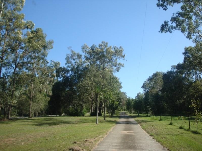 140 Stoney Camp Road, Park Ridge South QLD 4125