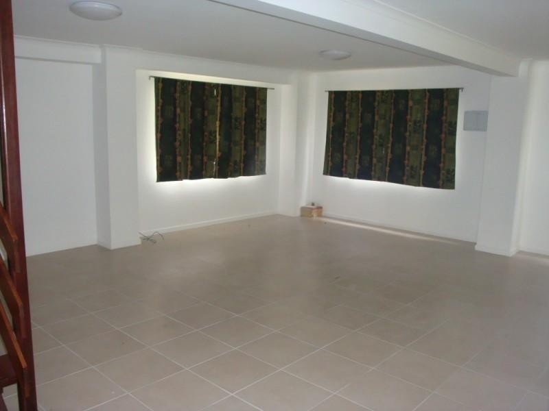 22 Coronation Drive, Boronia Heights QLD 4124