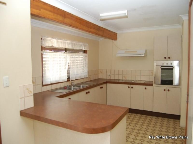 68 Vansittart Road, Regents Park QLD 4118