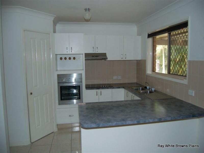 30 Indica Crescent, Regents Park QLD 4118