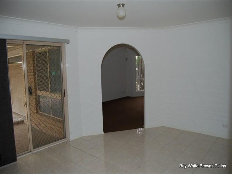 30 Indica Crescent, Regents Park QLD 4118