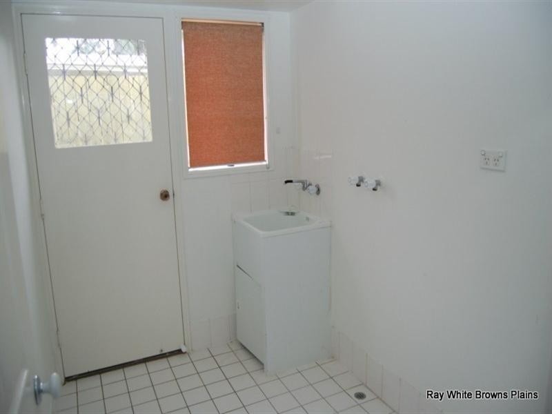 30 Indica Crescent, Regents Park QLD 4118