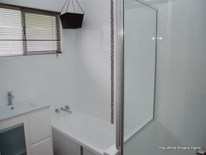 85 Begonia Street, Browns Plains QLD 4118