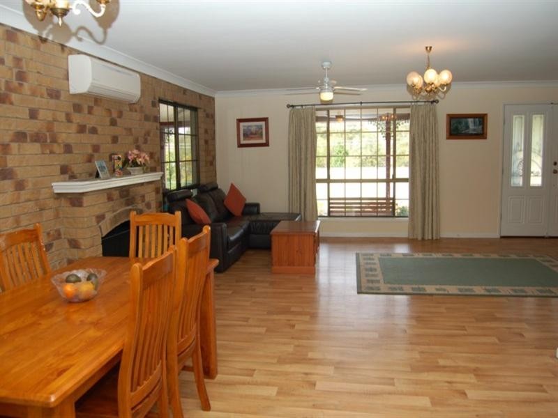 23 Kadlunga Court, Boronia Heights QLD 4124