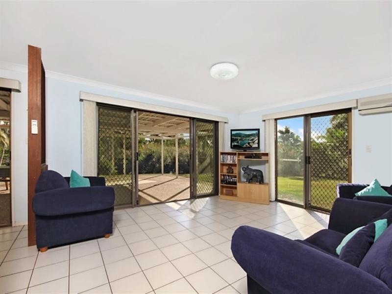 2 Avery Court, Greenbank QLD 4124