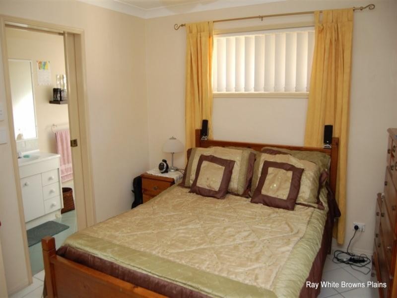 60 Berkley Drive North, Browns Plains QLD 4118