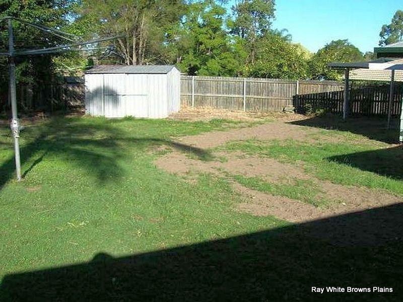 6 Gye Street, Hillcrest QLD 4118