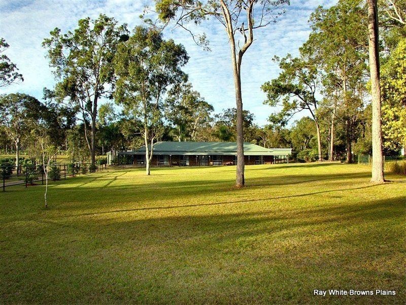 55 Dandaraga Court, Chambers Flat QLD 4133