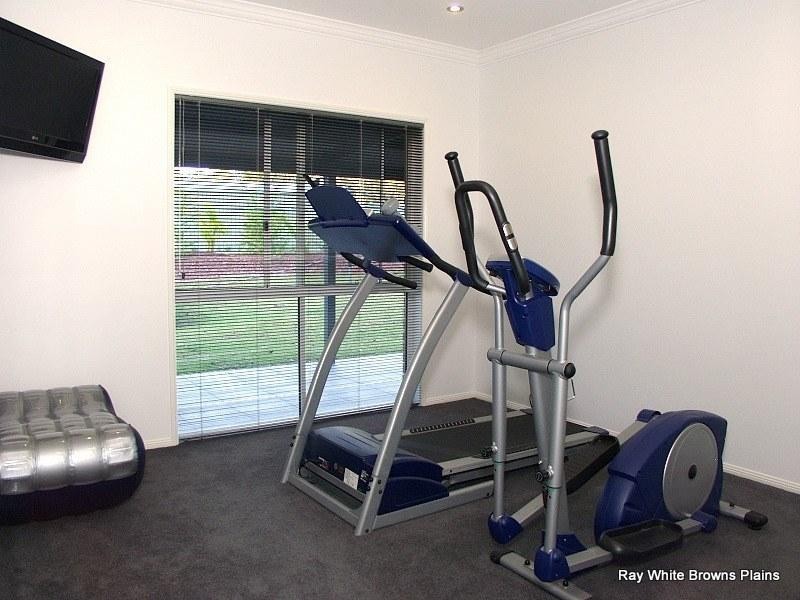 55 Dandaraga Court, Chambers Flat QLD 4133