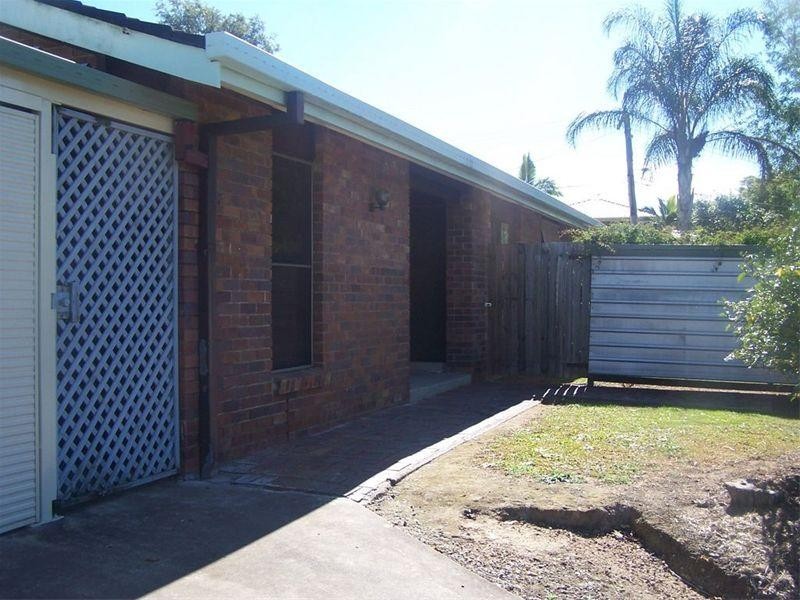 4 Arbour Way, Regents Park QLD 4118