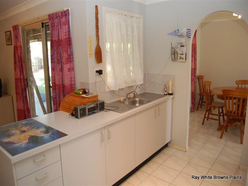 33 Adam Street, Browns Plains QLD 4118