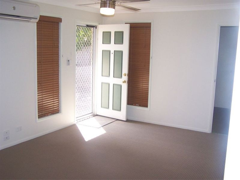 Regents Park QLD 4118