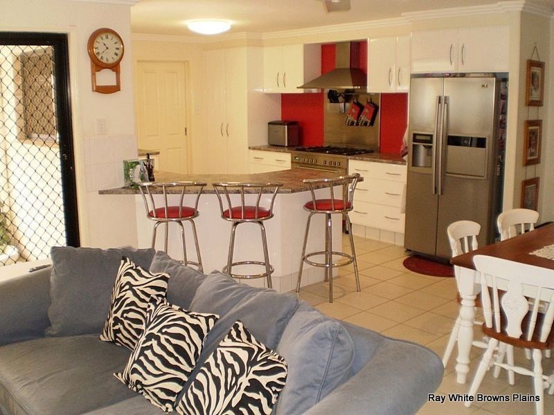 7 Crescendo Place, Crestmead QLD 4132